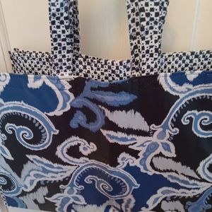 NEW.  CHICO'S 2 ACCESSORY BAGS.  MATCH YOUR OUTFIT WITH A SIGNATURE CHICO'S BAG